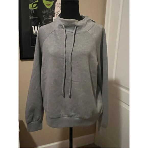 NWT Automet gray soft sweatshirt - Picture 1 of 5